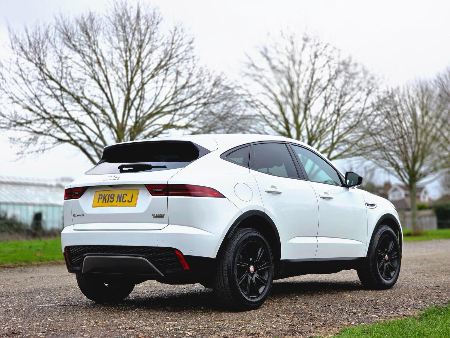 2019 Jaguar E-PACE image 6