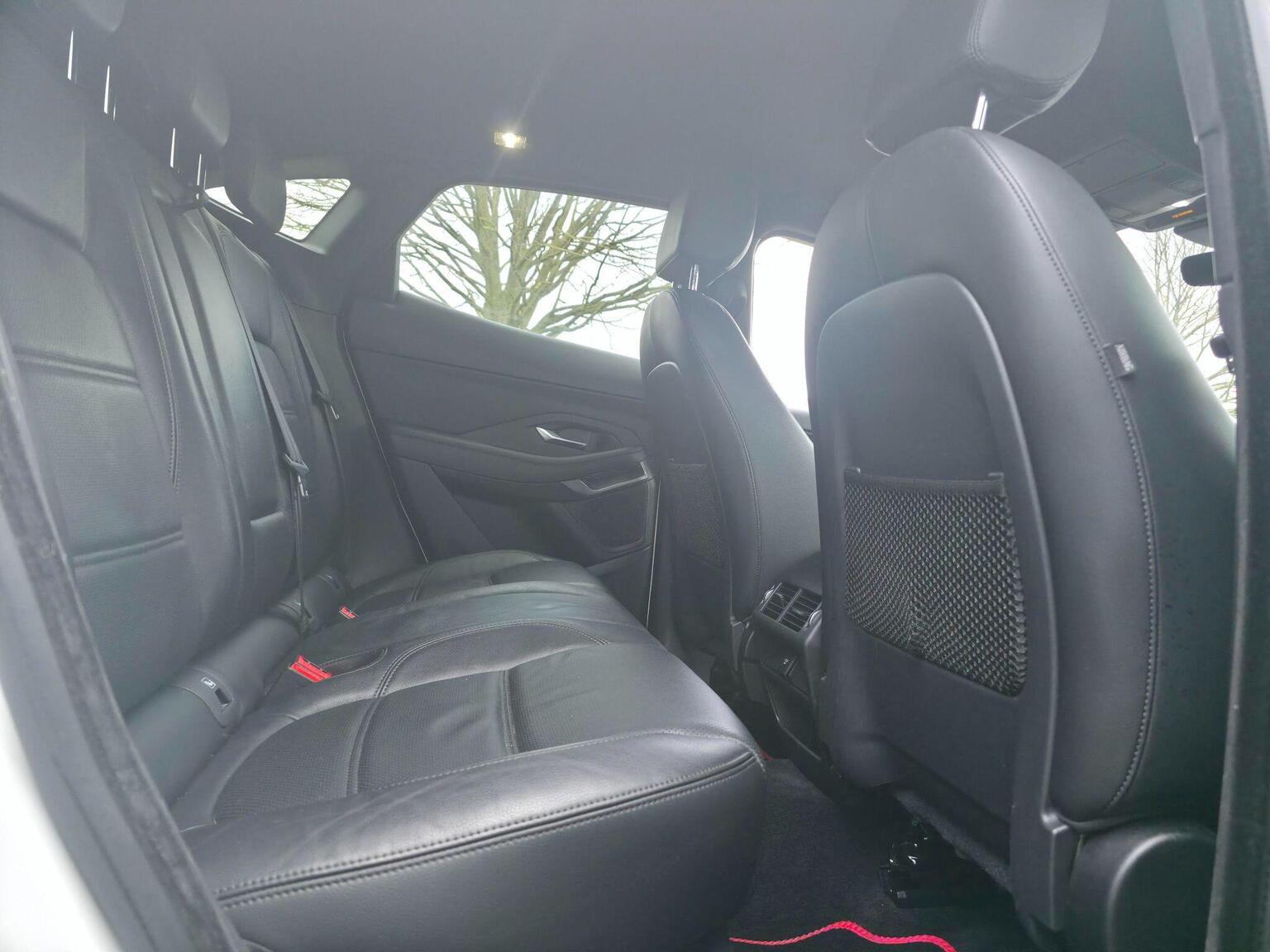 2019 Jaguar E-PACE image 23