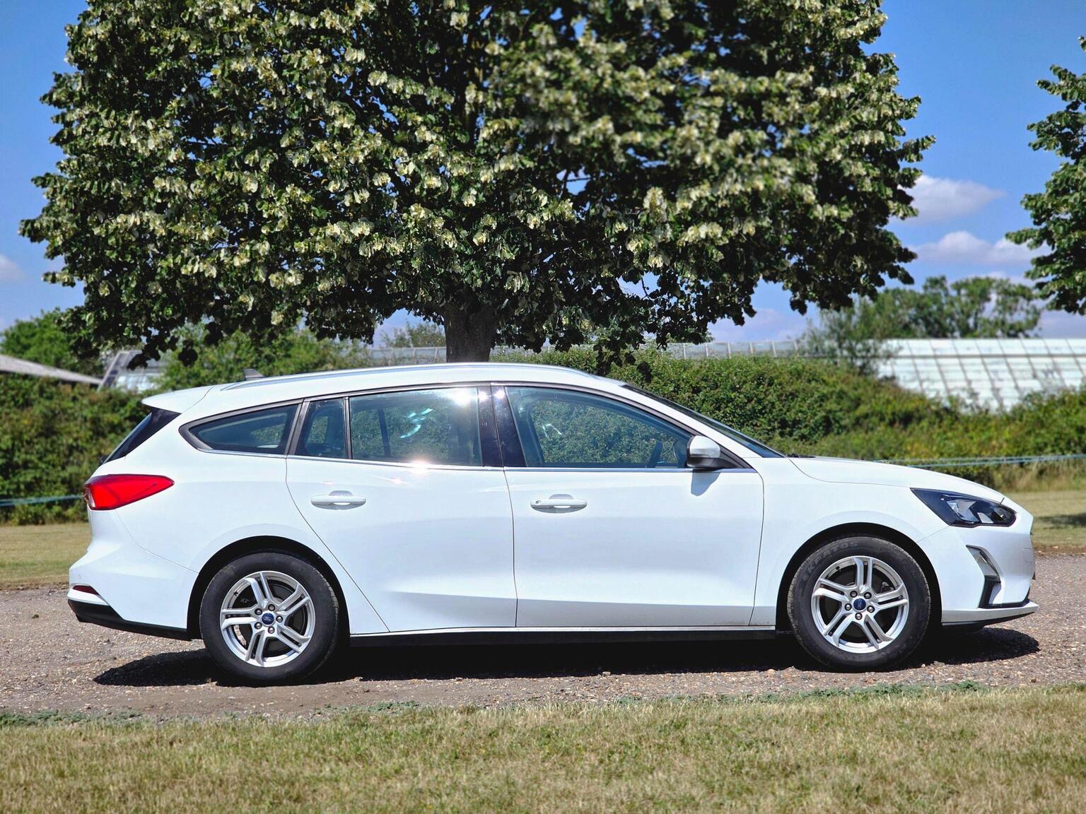 2020 Ford Focus image 4