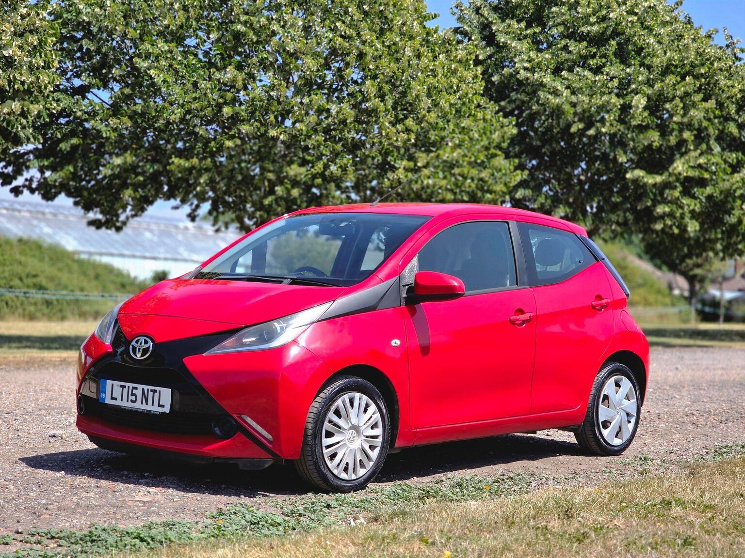 2015 Toyota AYGO image 19