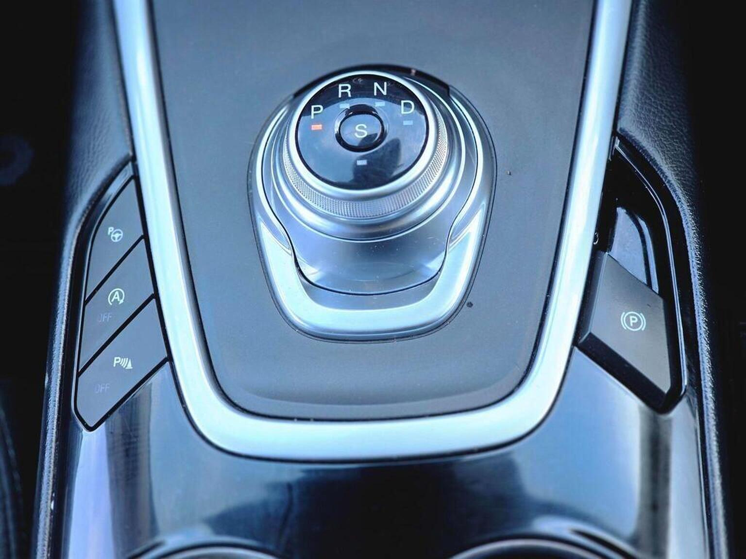 2021 Ford Galaxy image 41