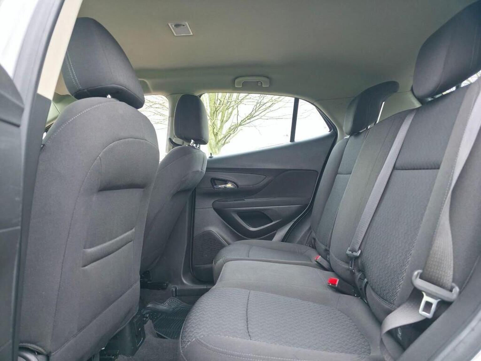 2016 Vauxhall Mokka X image 25