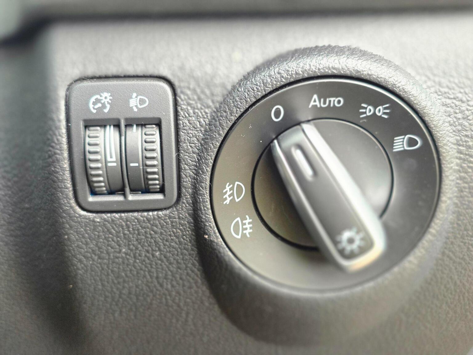 2014 Volkswagen Tiguan image 41
