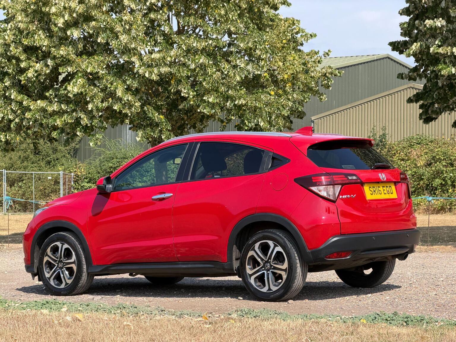 2016 Honda HR-V image 13