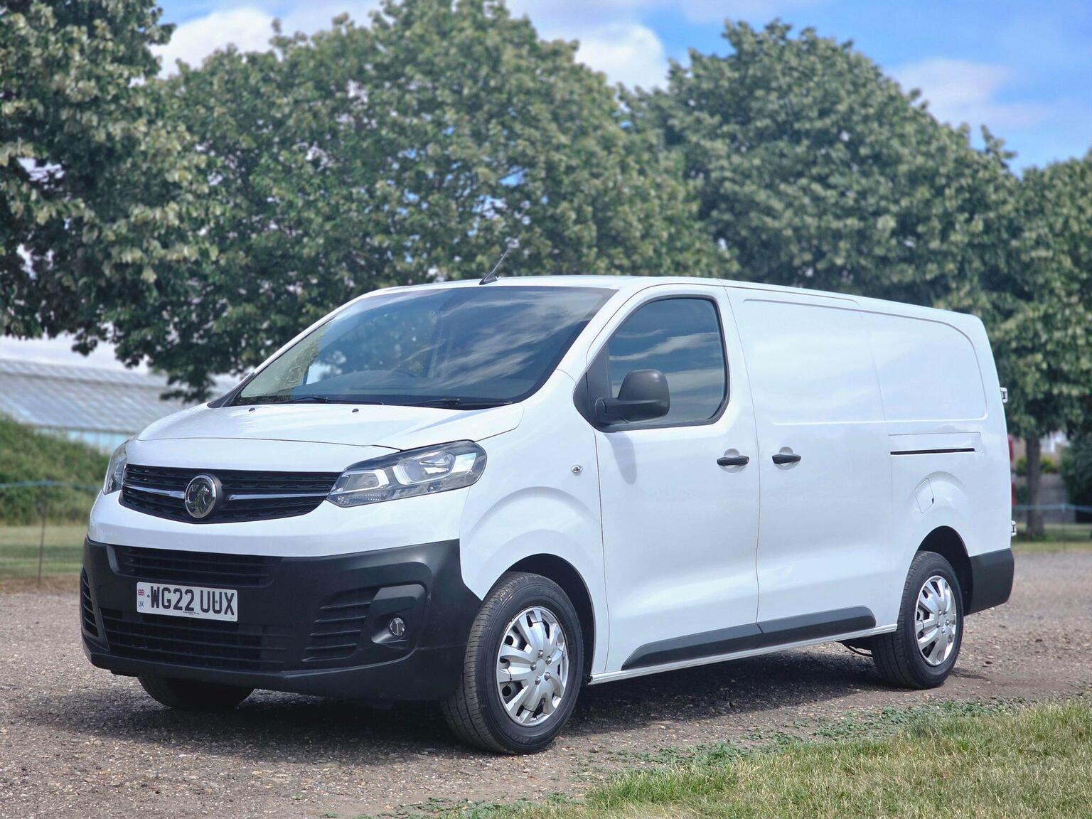 2022 Vauxhall Vivaro image 22