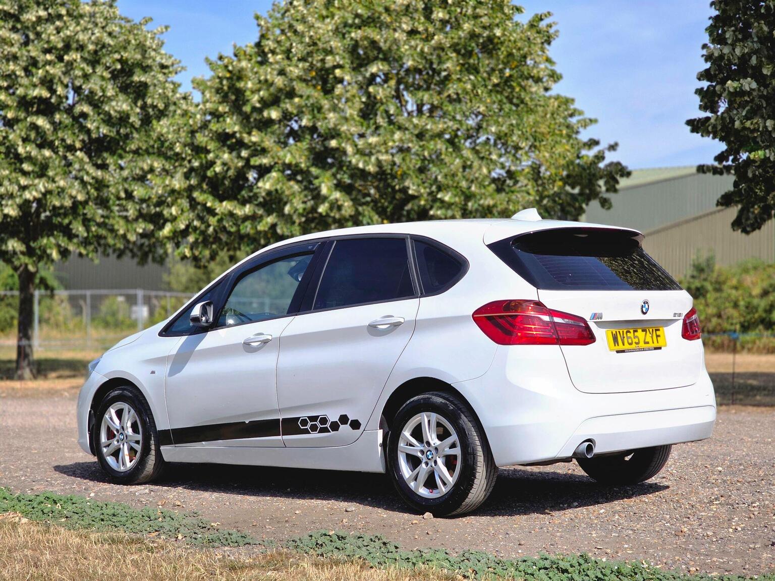 2015 BMW 2 Series Active Tourer image 13