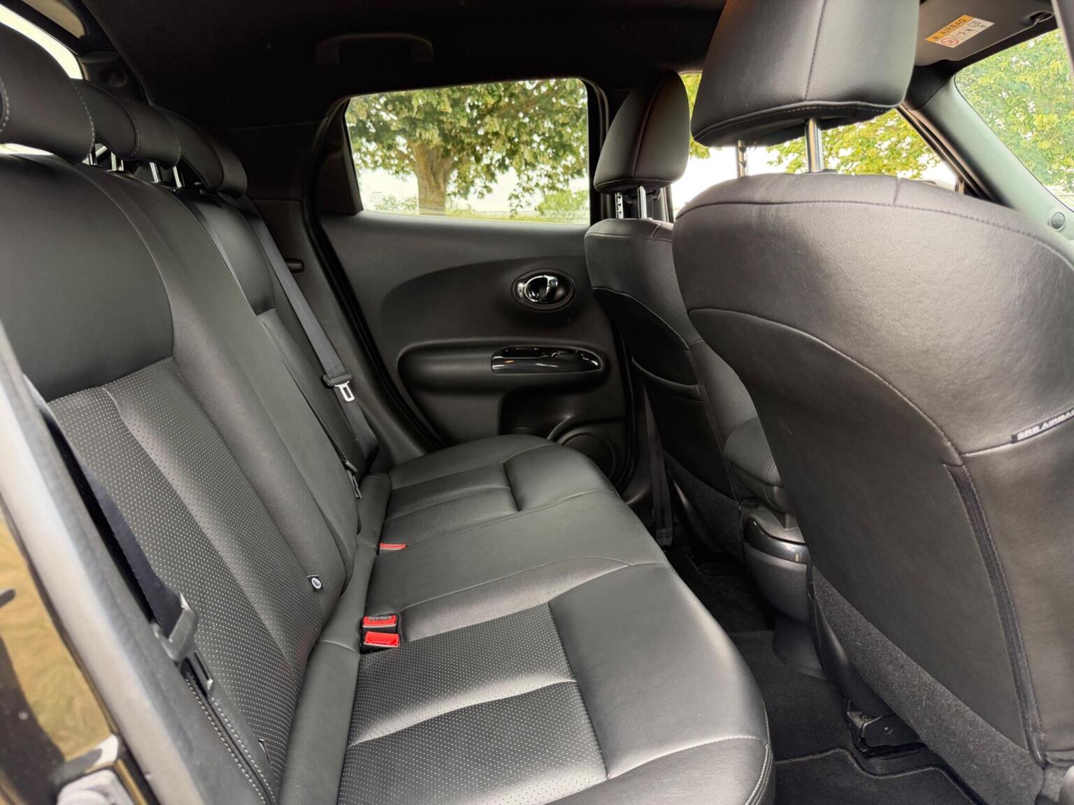2015 Nissan Juke image 25