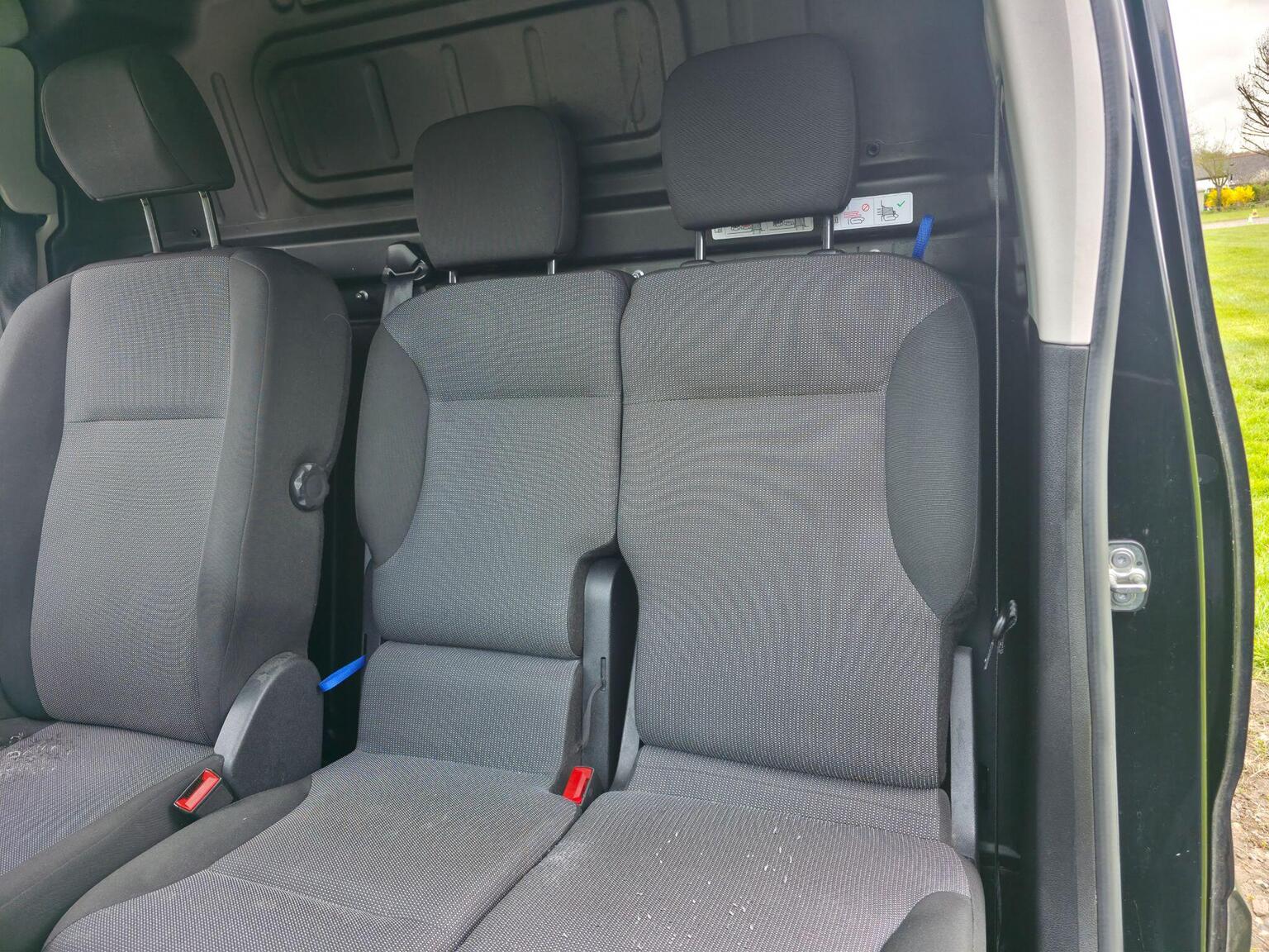 2020 Citroen Berlingo image 22