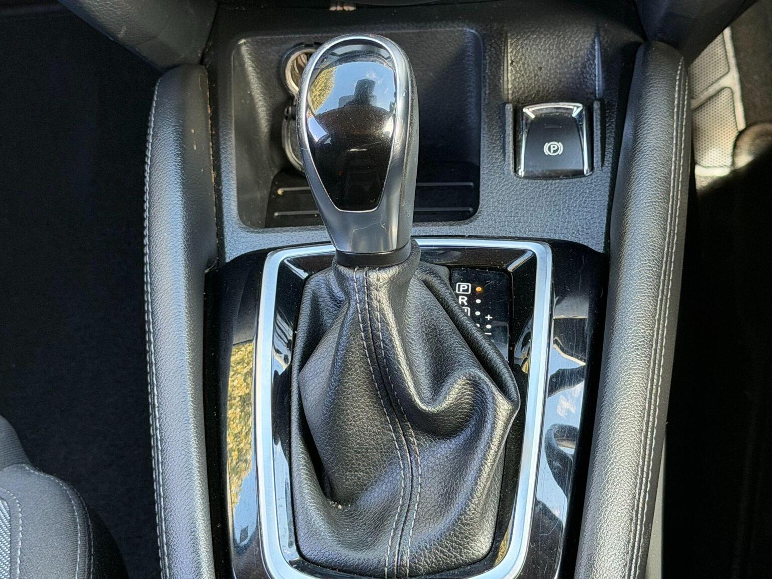 2018 Nissan Qashqai image 45