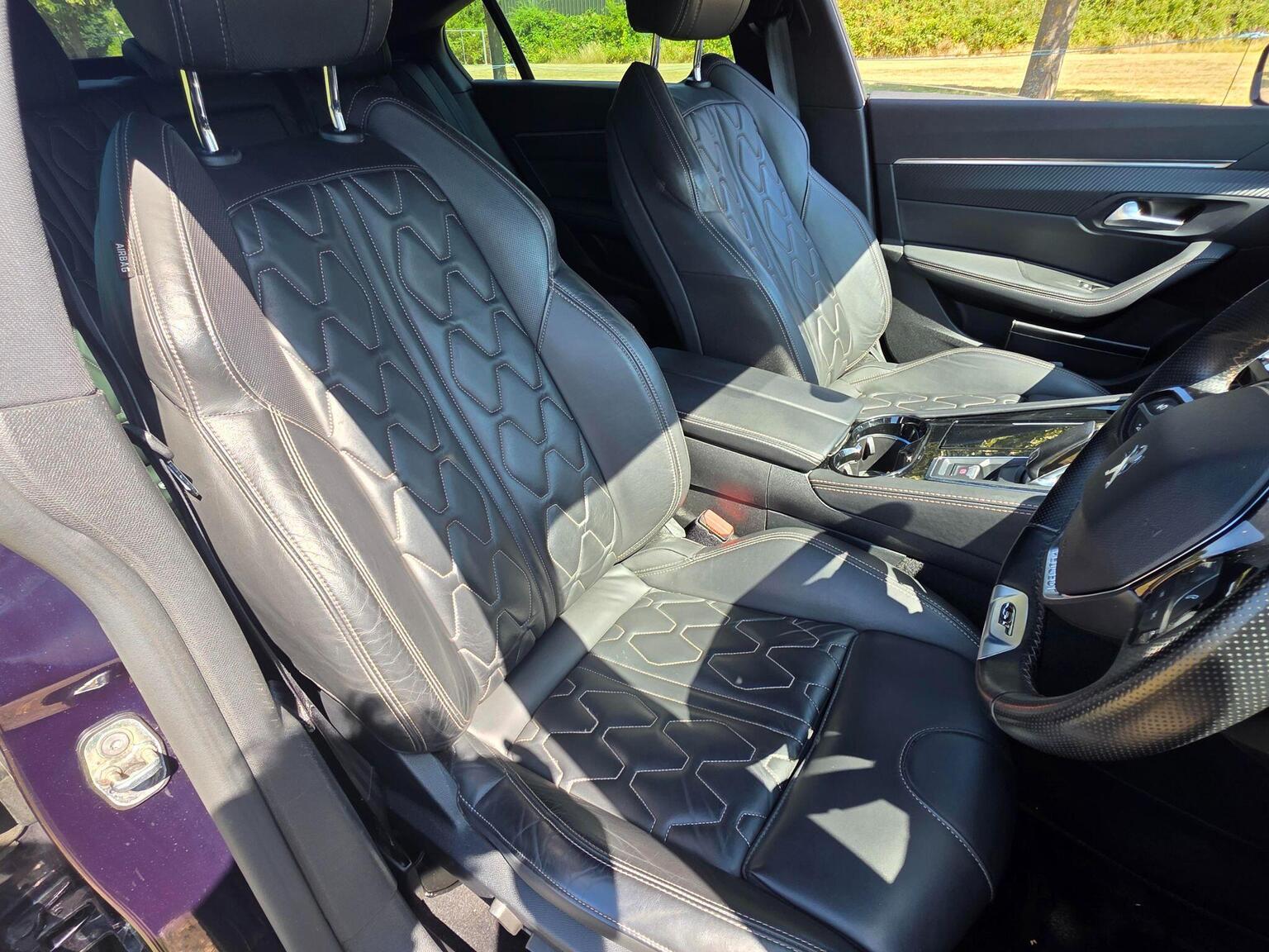 2022 Peugeot 508 image 32