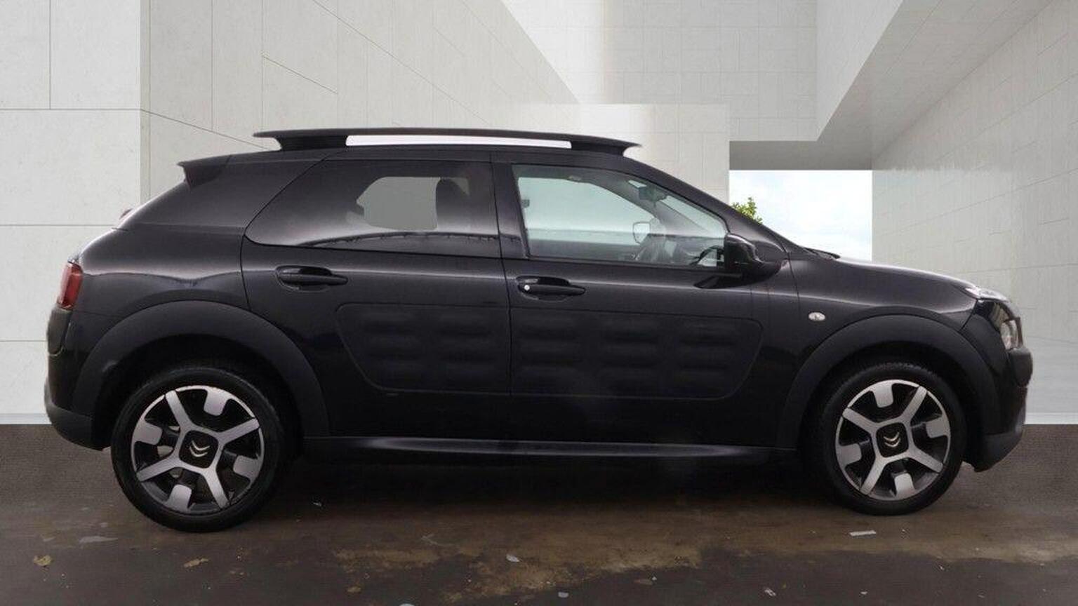 2015 Citroen C4 Cactus image 2