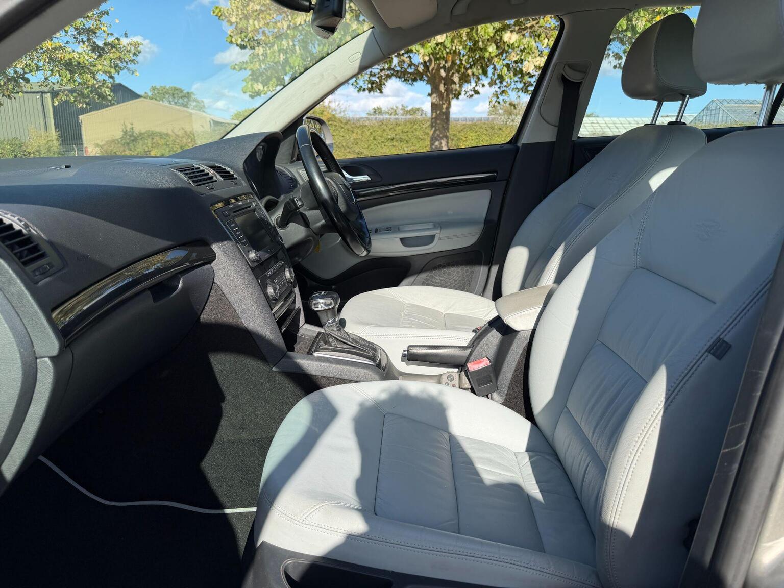 2009 Skoda Octavia image 40