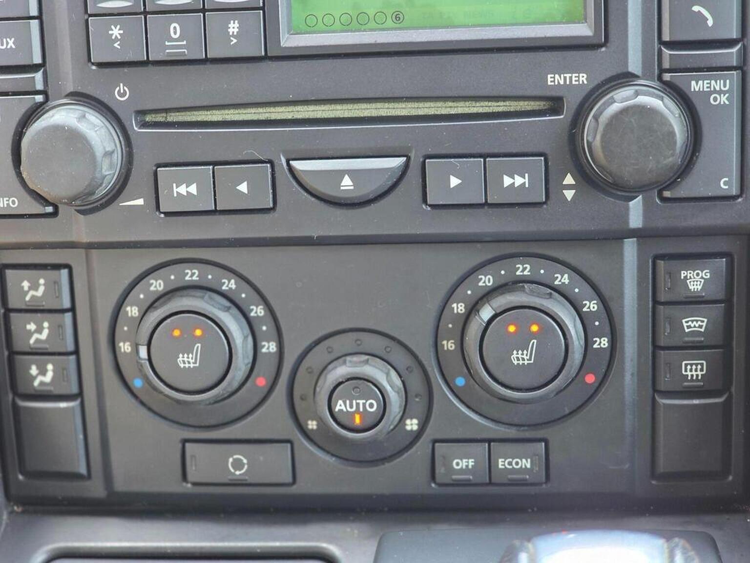 2008 Land Rover Range Rover Sport image 33