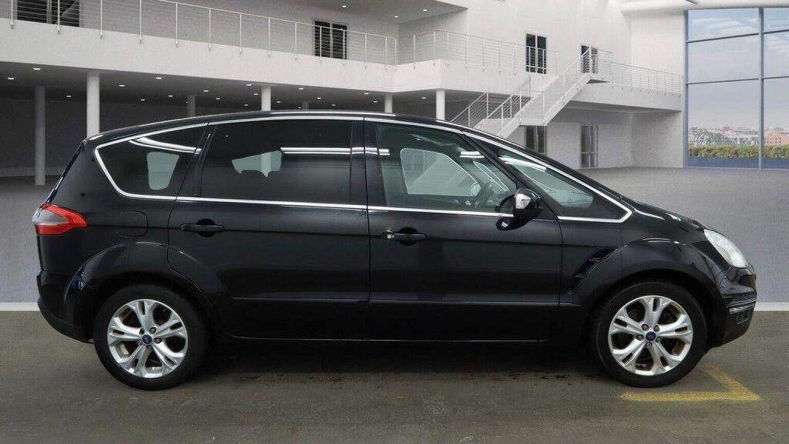2014 Ford S-Max image 2
