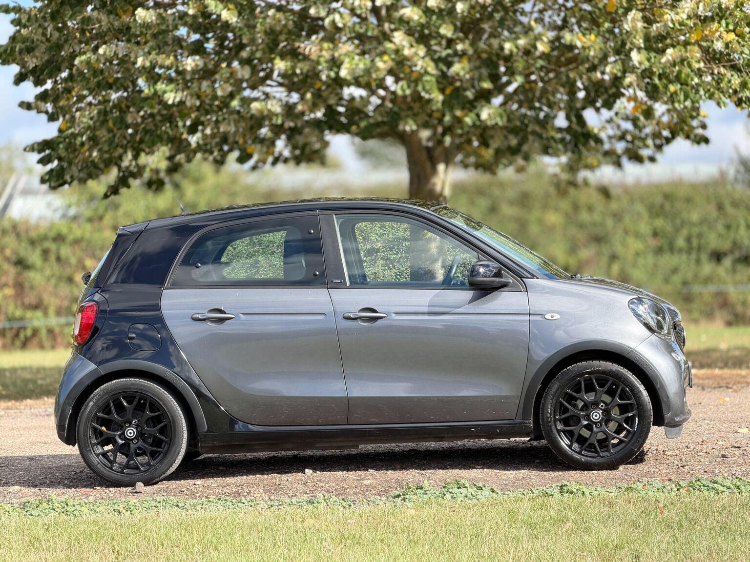 2017 Smart forfour image 3