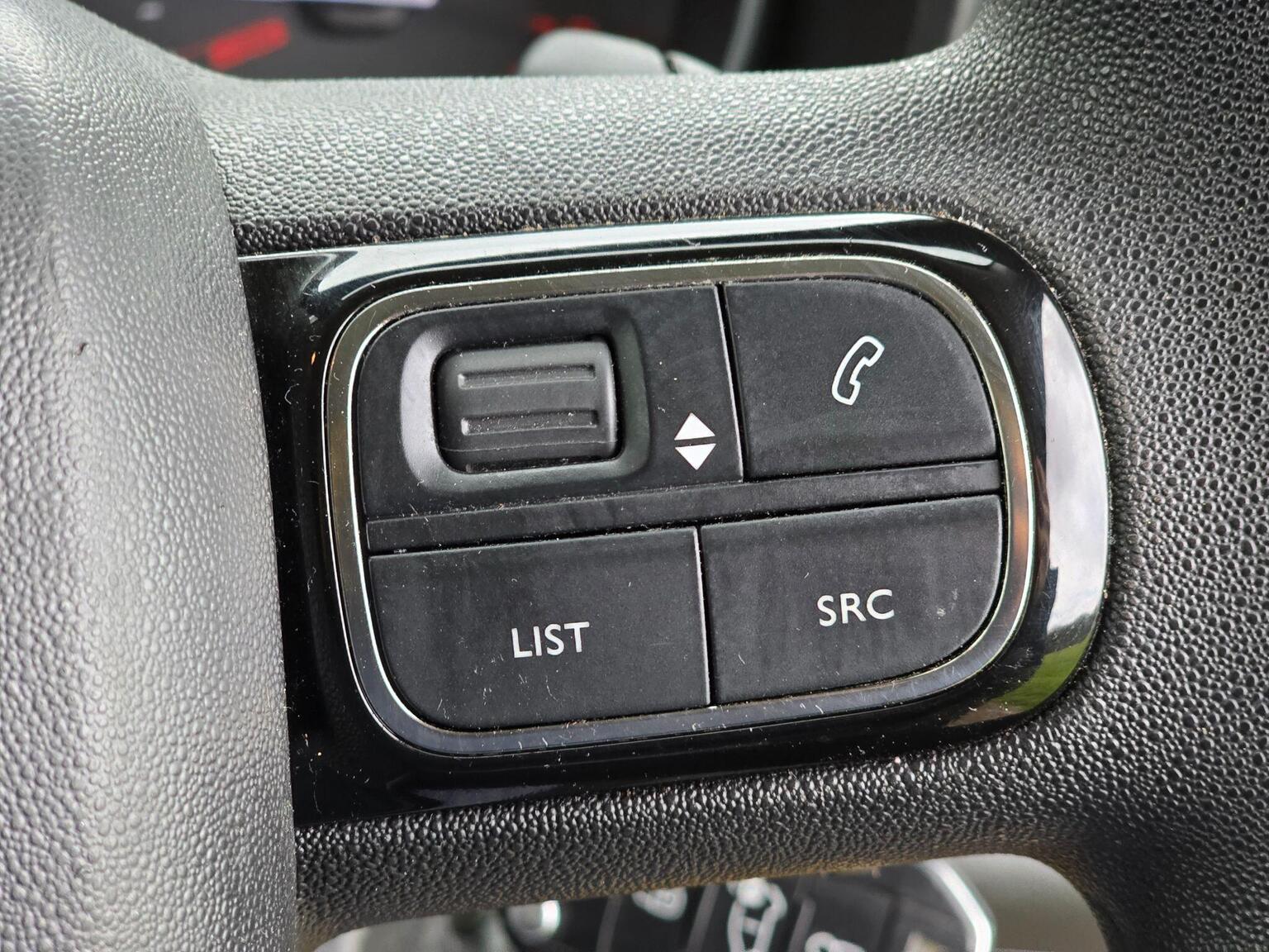 2020 Citroen Berlingo image 30