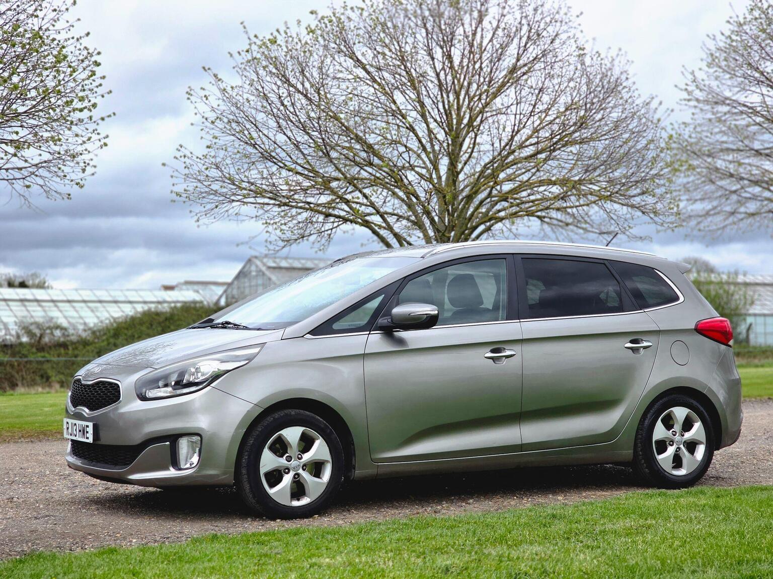 2013 Kia Carens image 13