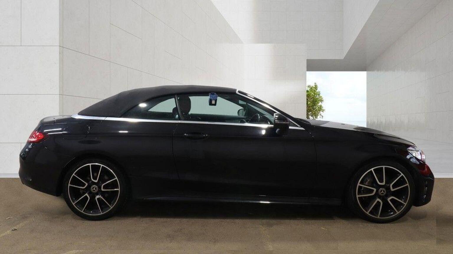 2019 Mercedes-Benz C Class image 2