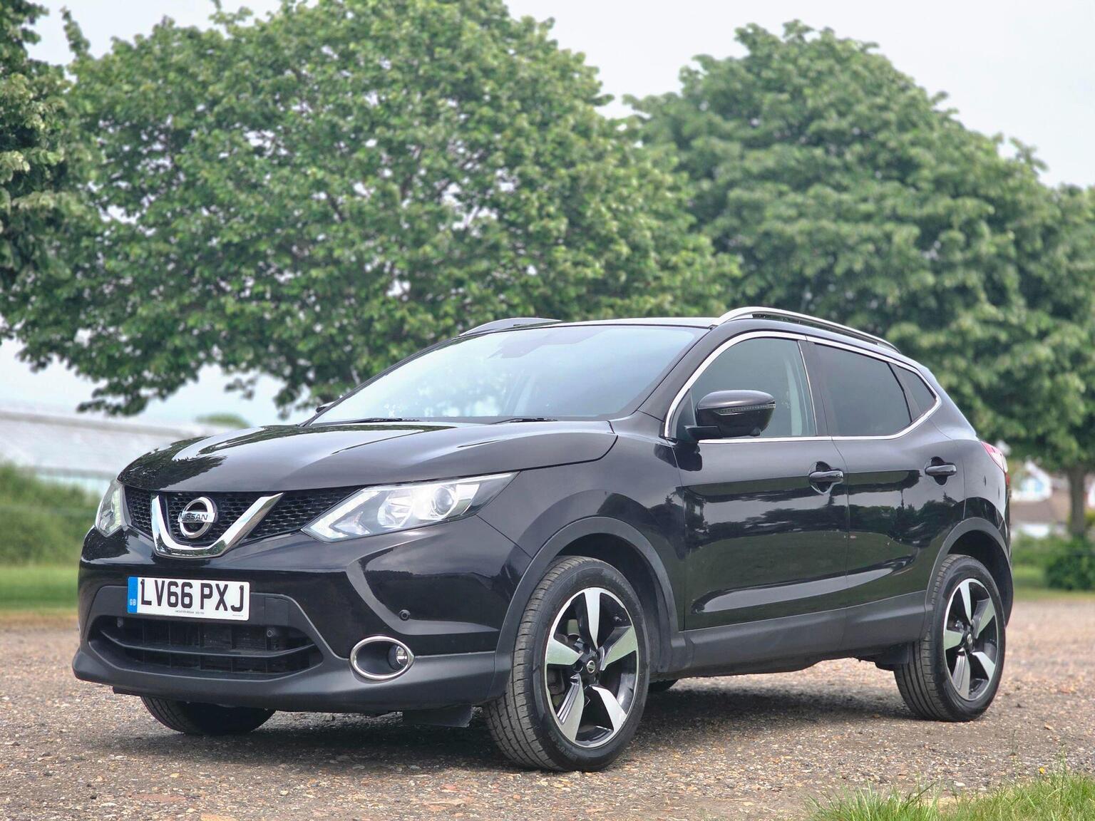 2016 Nissan Qashqai image 16