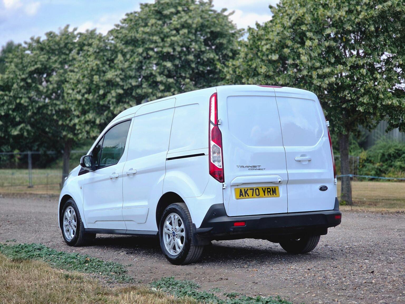 2020 Ford Transit Connect image 12
