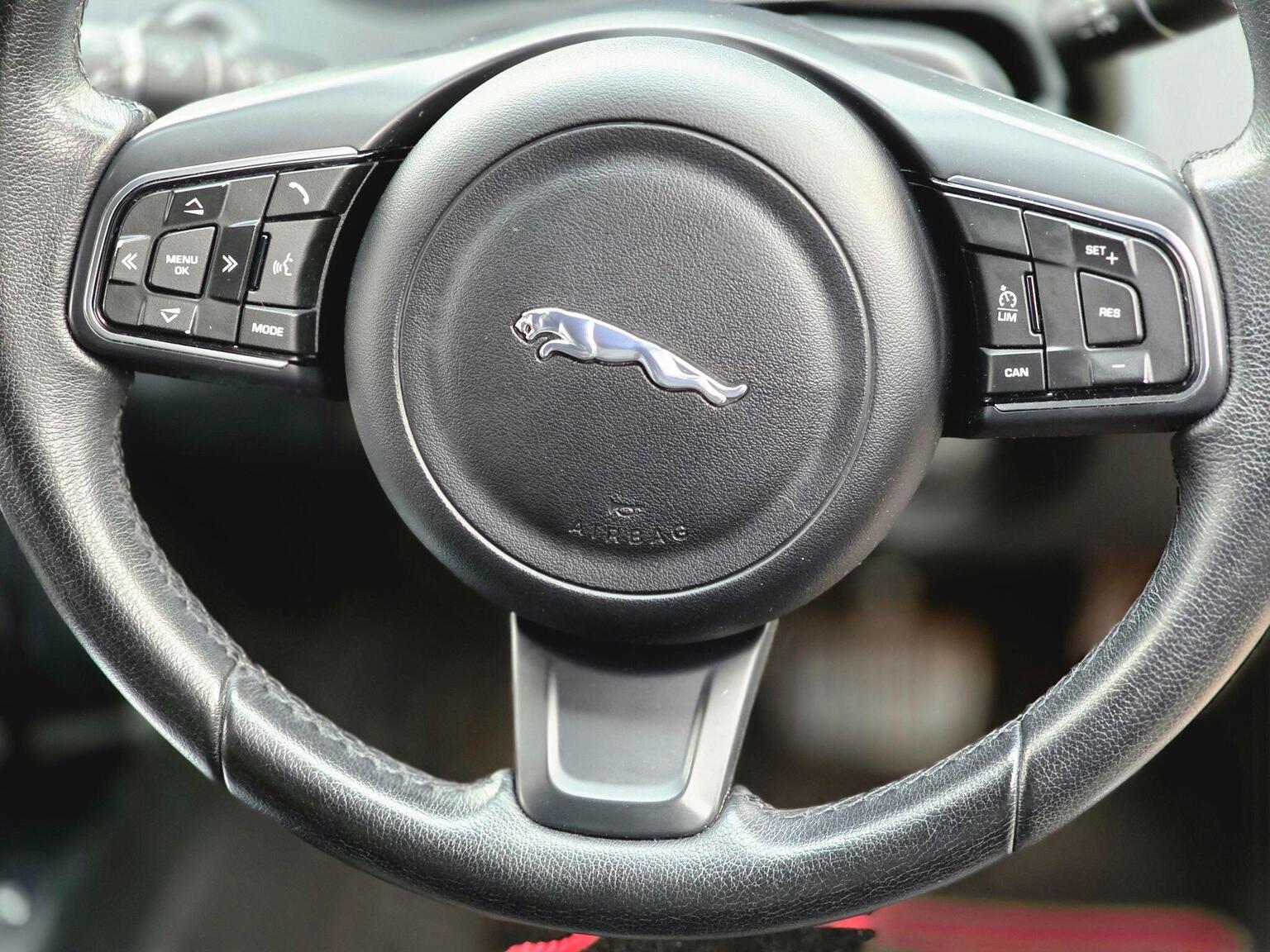 2019 Jaguar E-PACE image 46