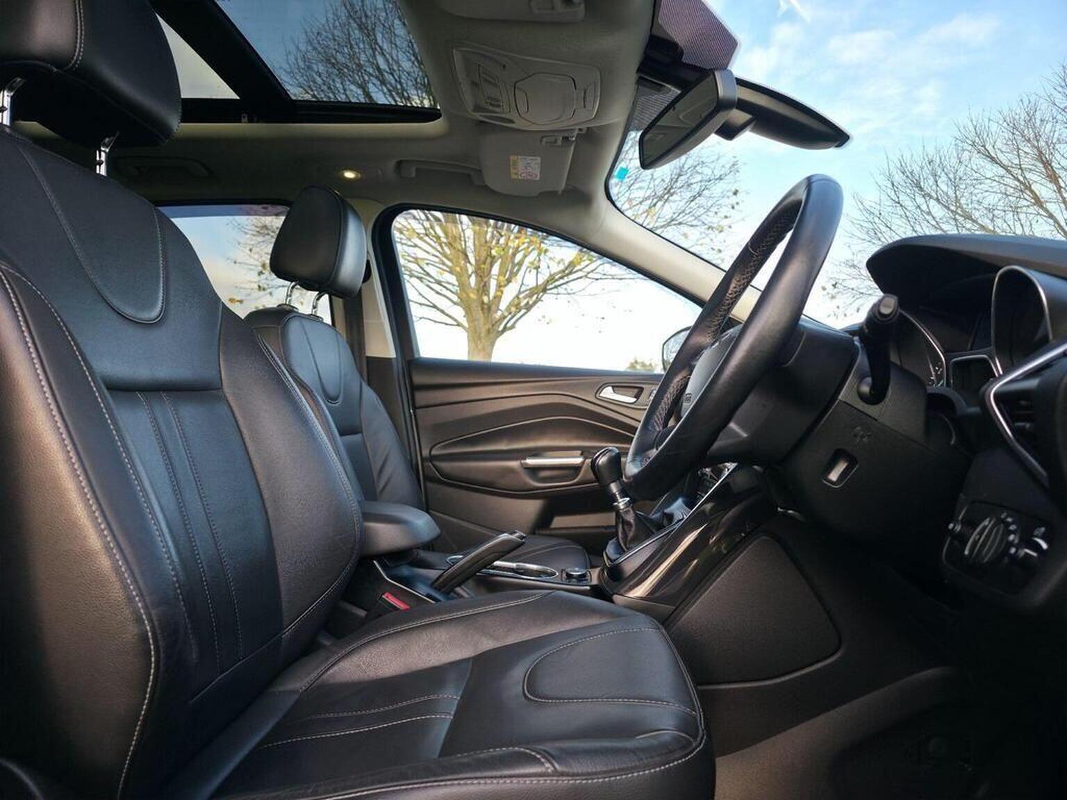 2014 Ford Kuga image 21