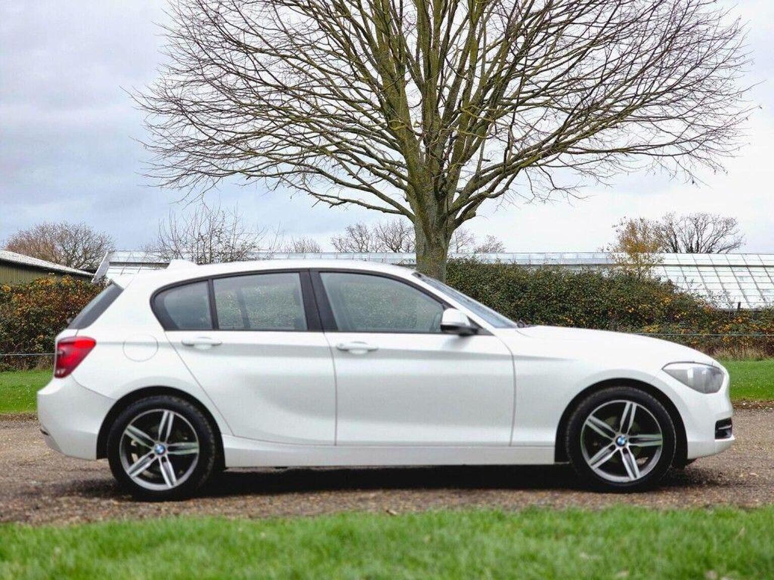 2013 BMW 1 Series image 3