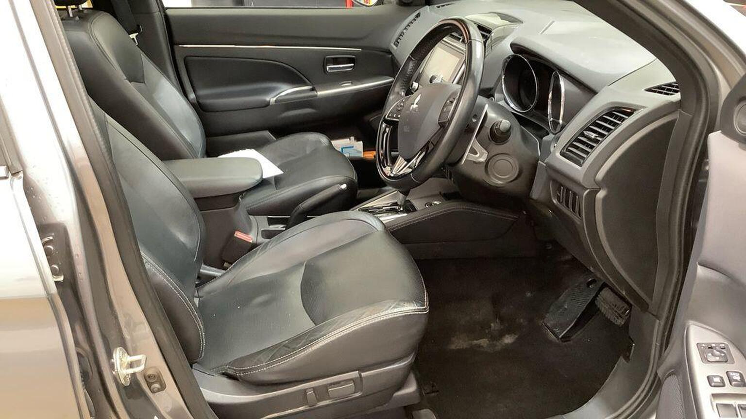 2021 Mitsubishi ASX image 12