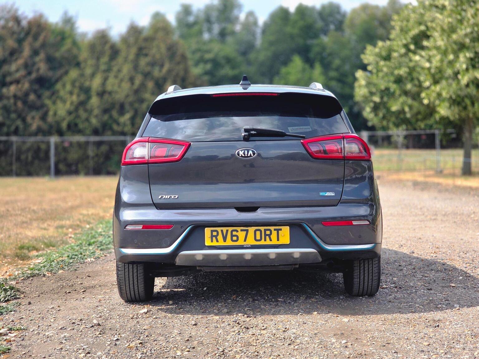 2017 Kia Niro image 9