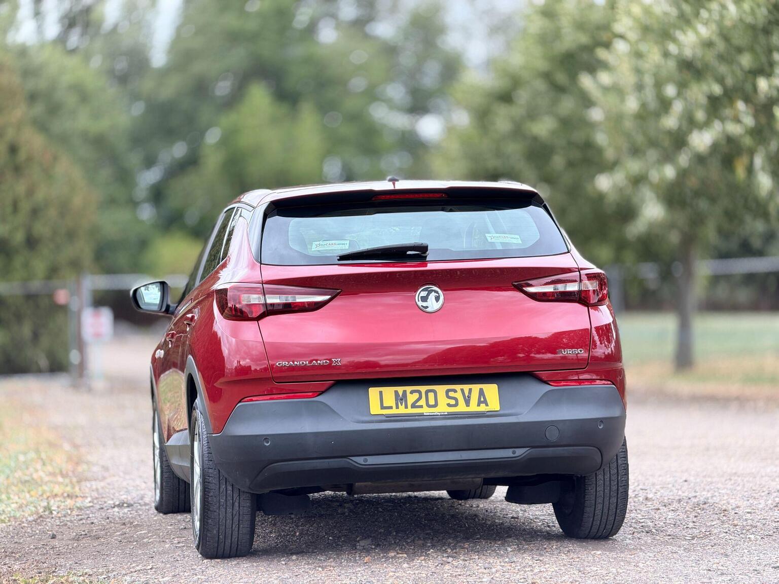 2020 Vauxhall Grandland X image 9
