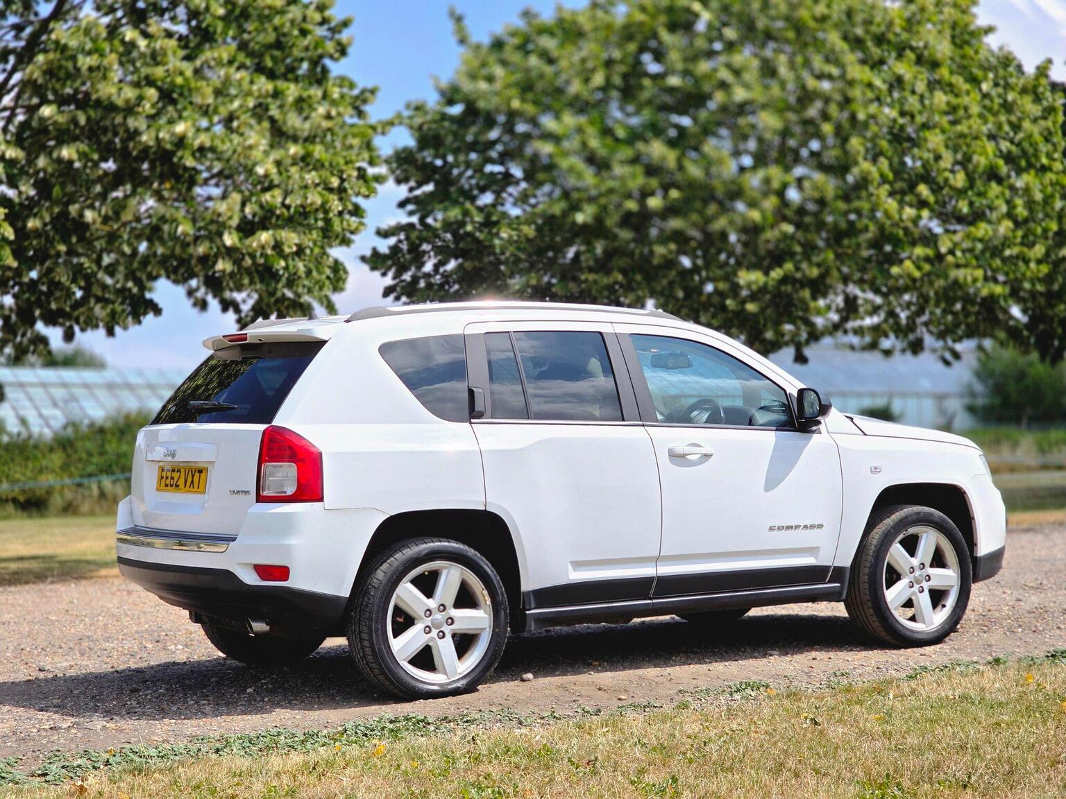 2012 Jeep Compass image 7