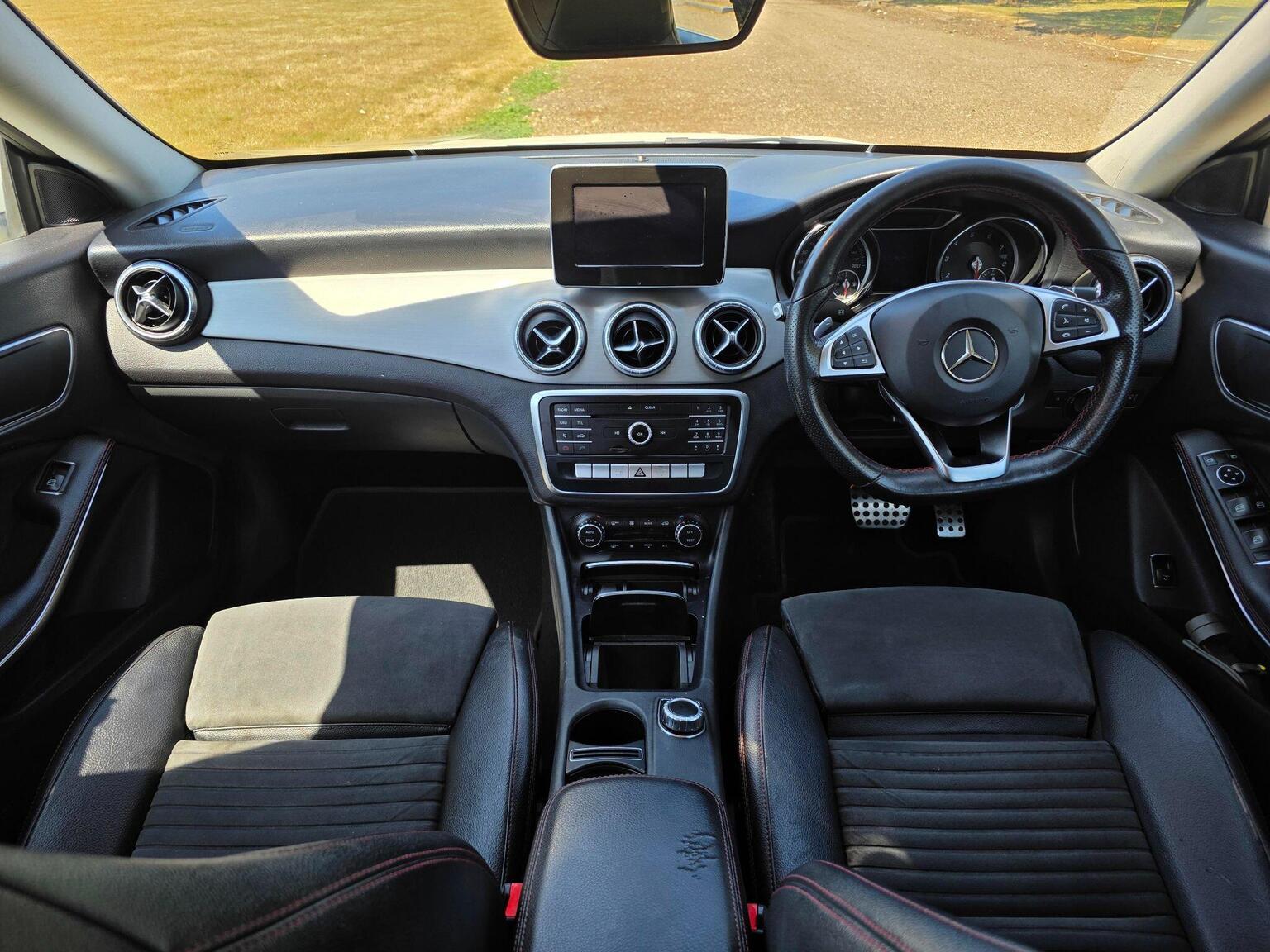 2018 Mercedes-Benz CLA image 33