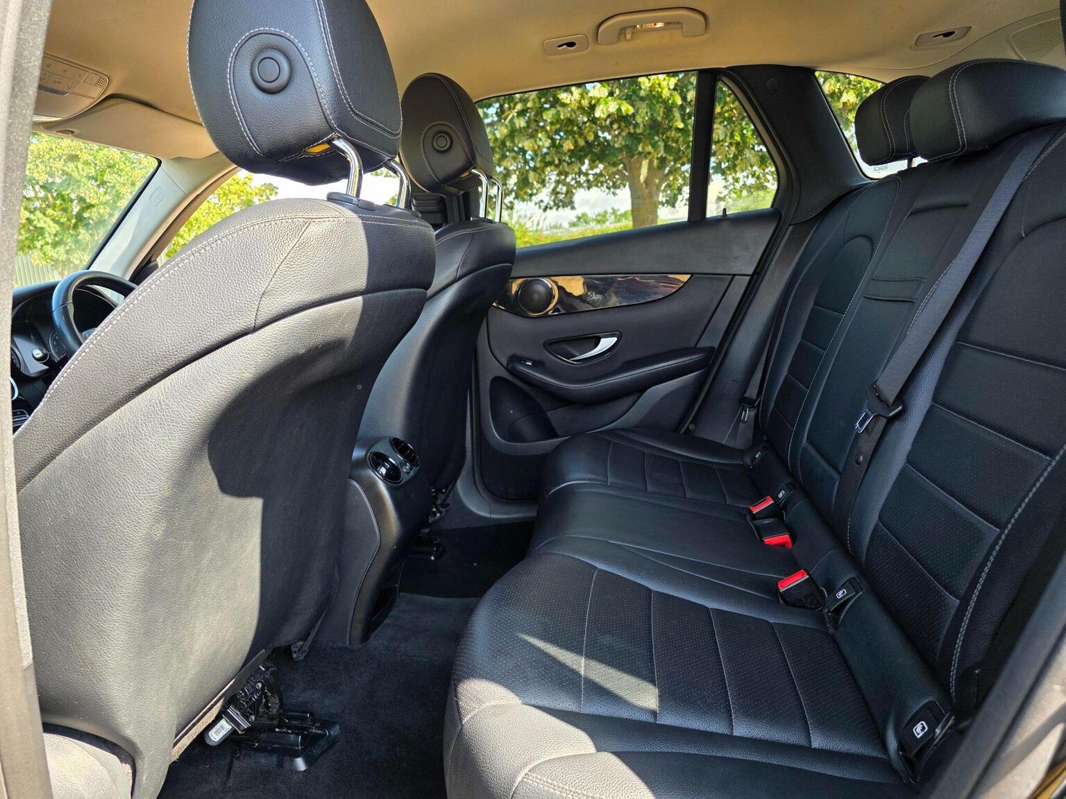 2018 Mercedes-Benz GLC image 27