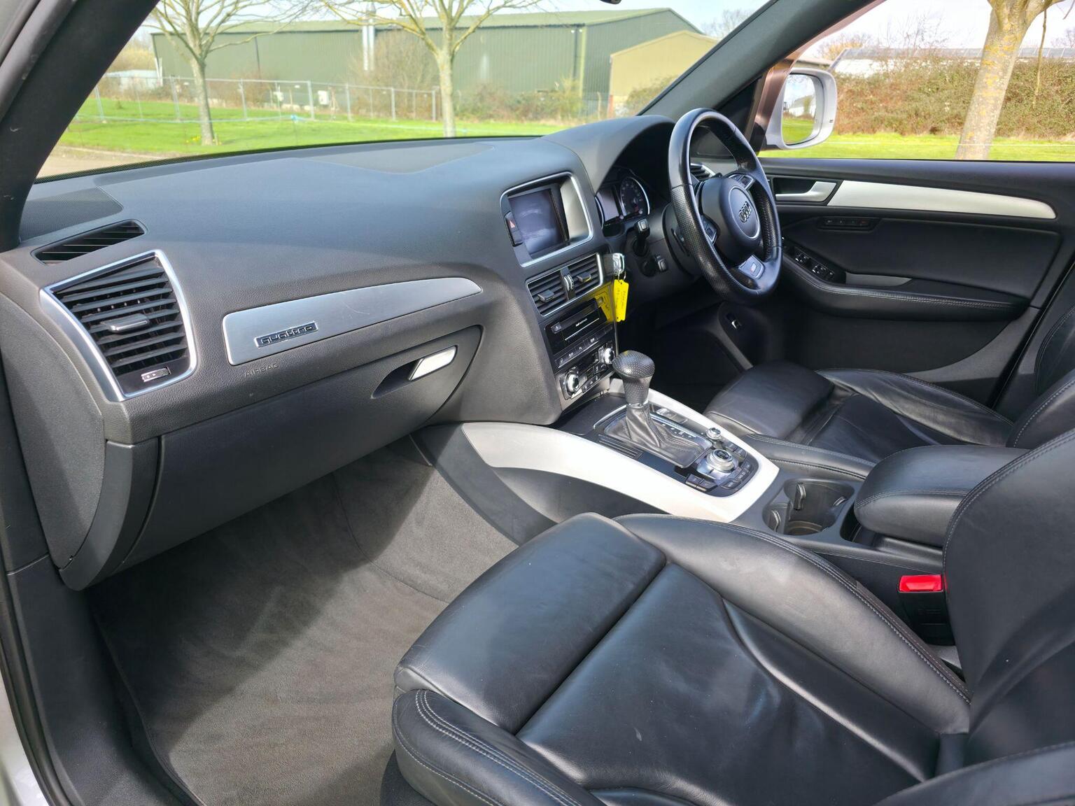 2012 Audi Q5 image 31