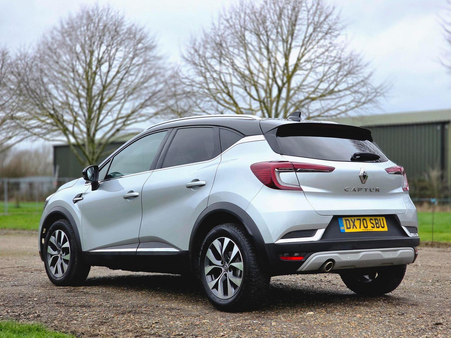 2020 Renault Captur image 11