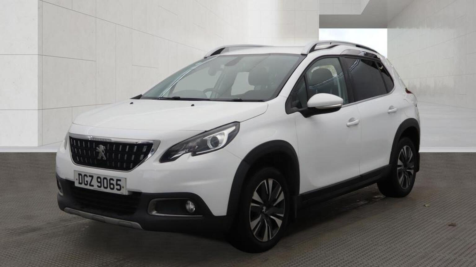 2016 Peugeot 2008 image 9
