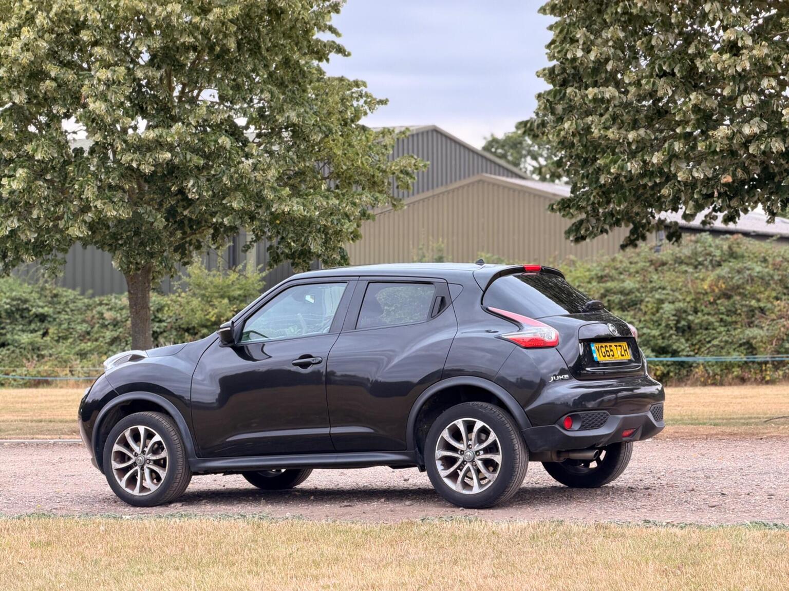 2015 Nissan Juke image 13