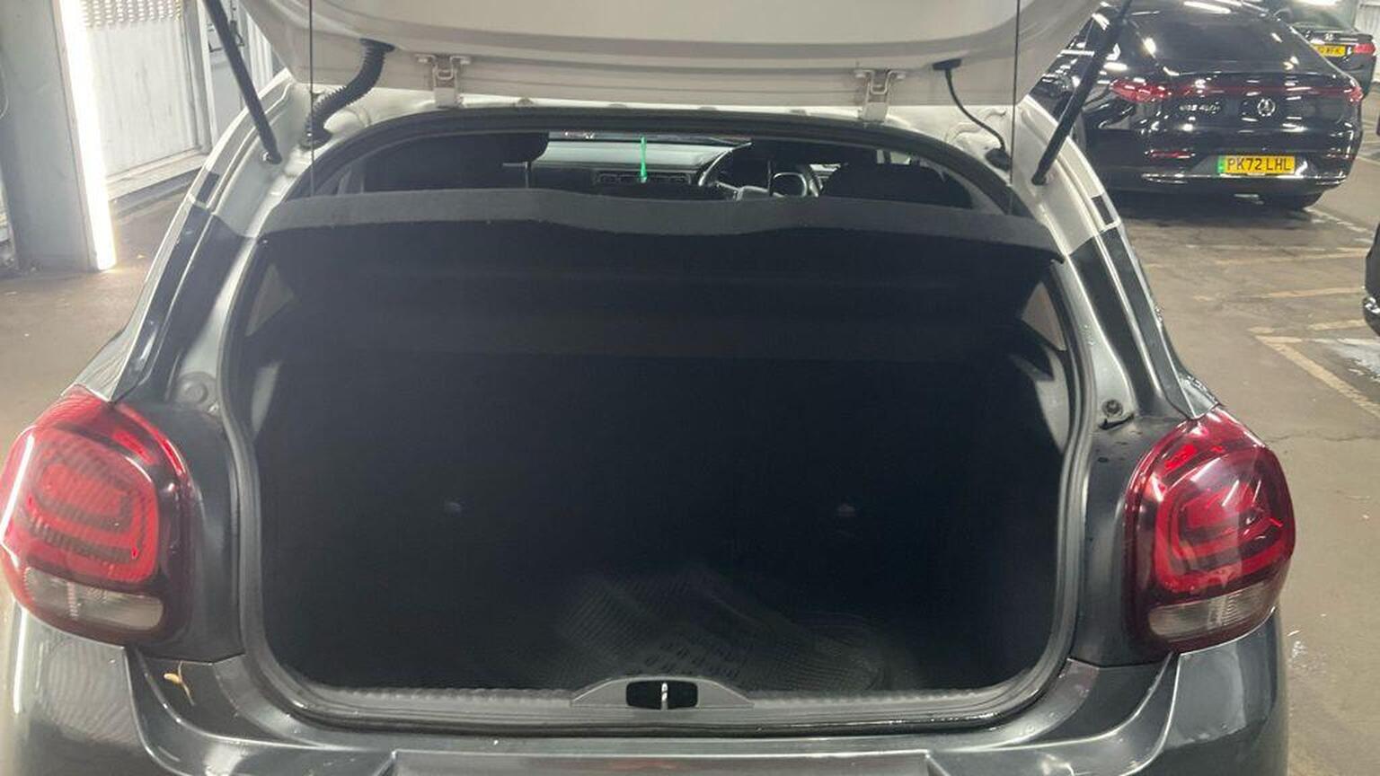 2017 Citroen C3 image 15
