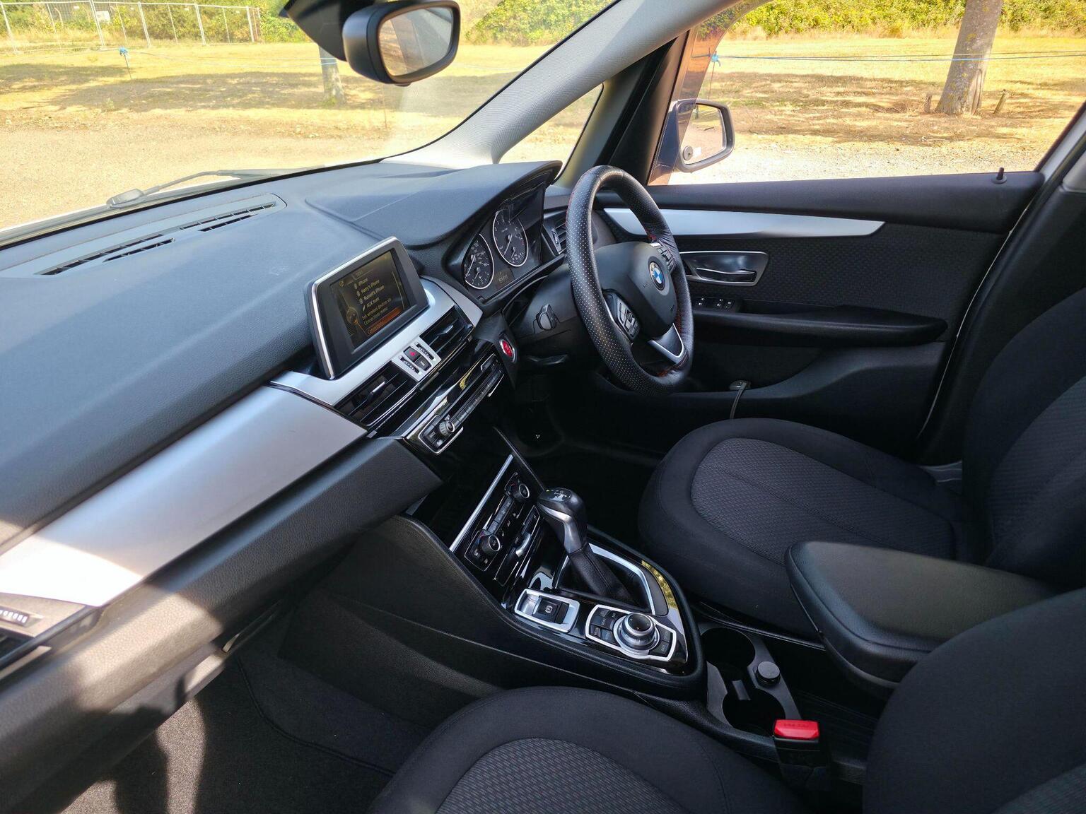 2015 BMW 2 Series Active Tourer image 29