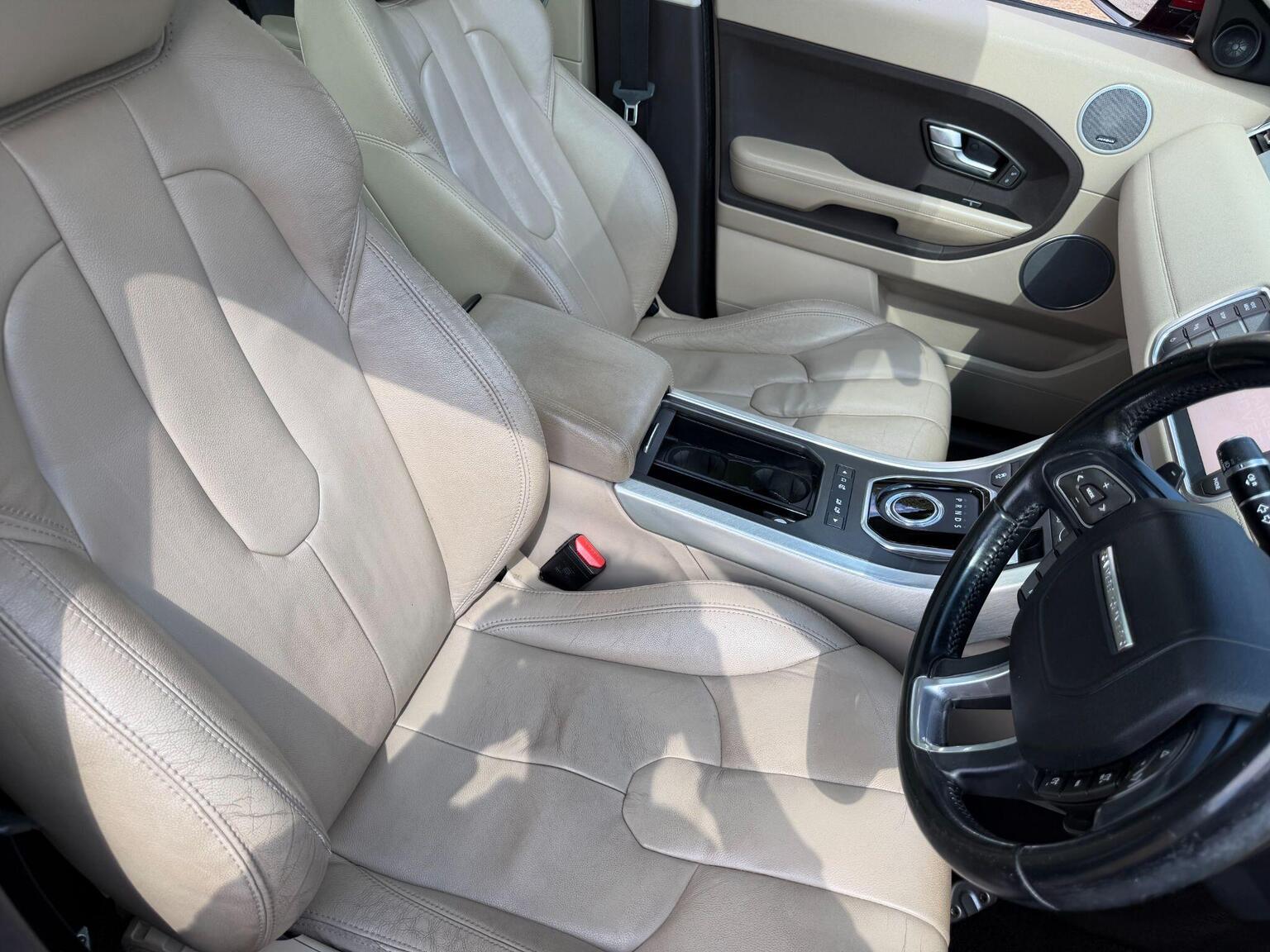 2013 Land Rover Range Rover Evoque image 30