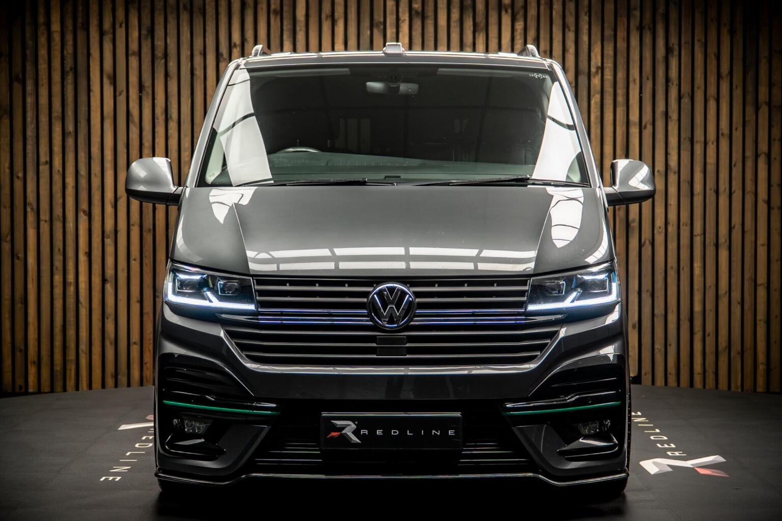 2022 Volkswagen Transporter T32 Highline FWD SWB — photograph 4