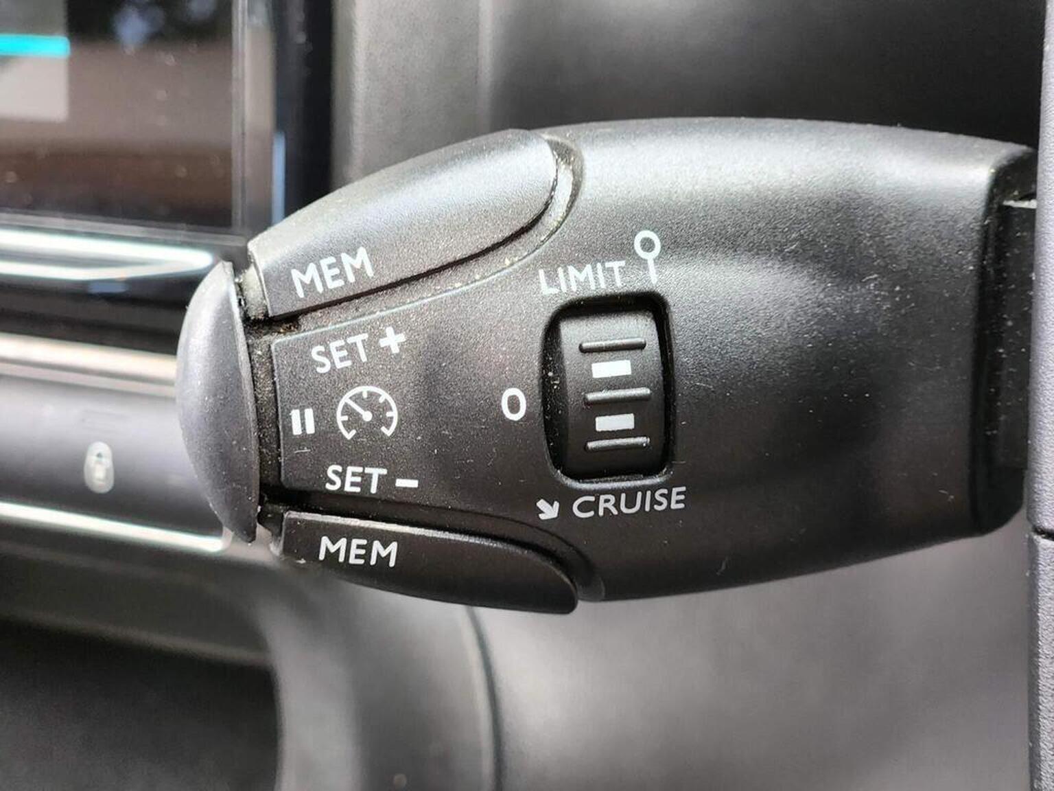 2021 Citroen C3 image 22