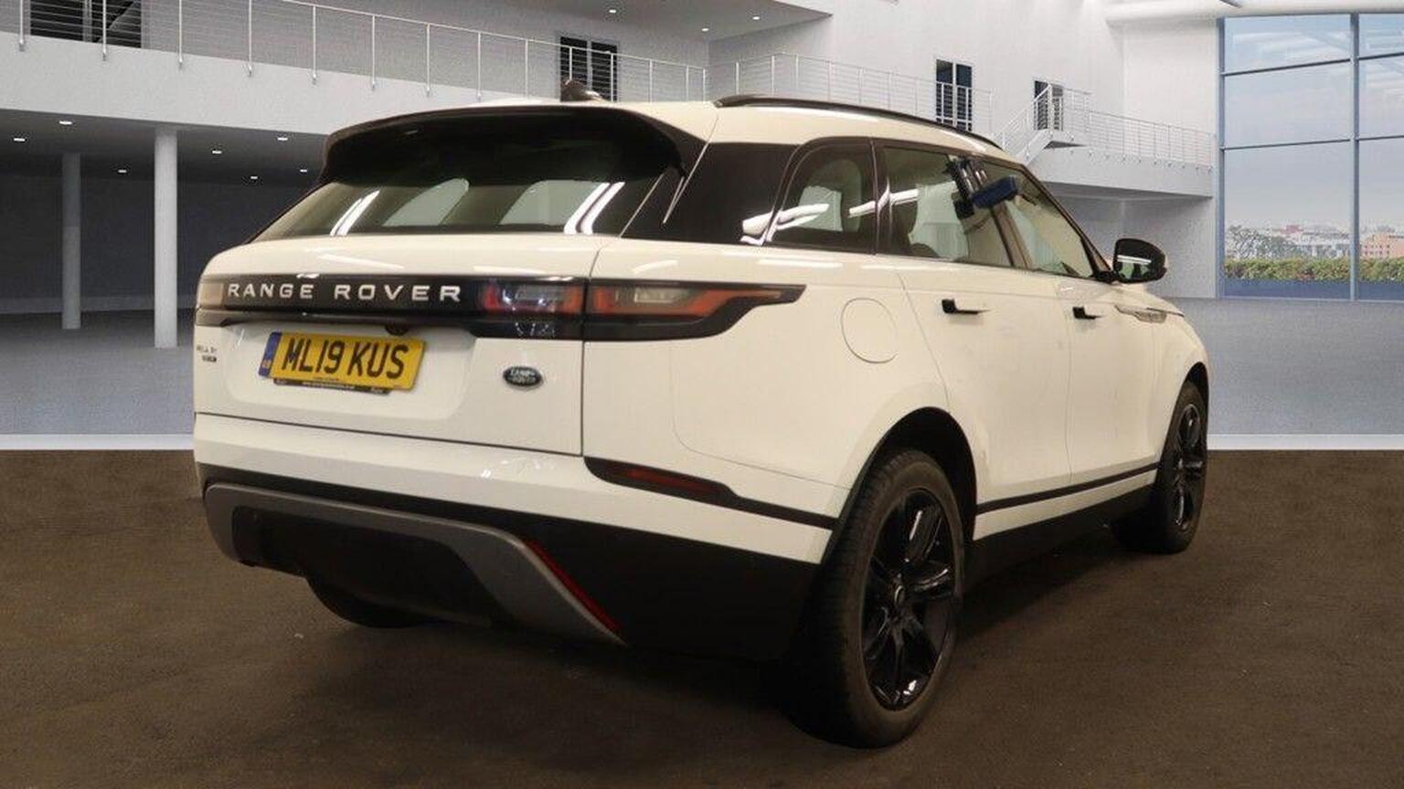 2019 Land Rover Range Rover Velar image 2