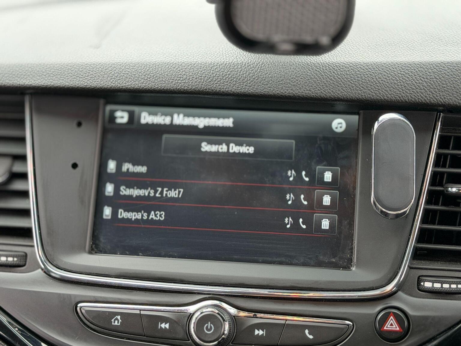 2020 Vauxhall Astra image 40