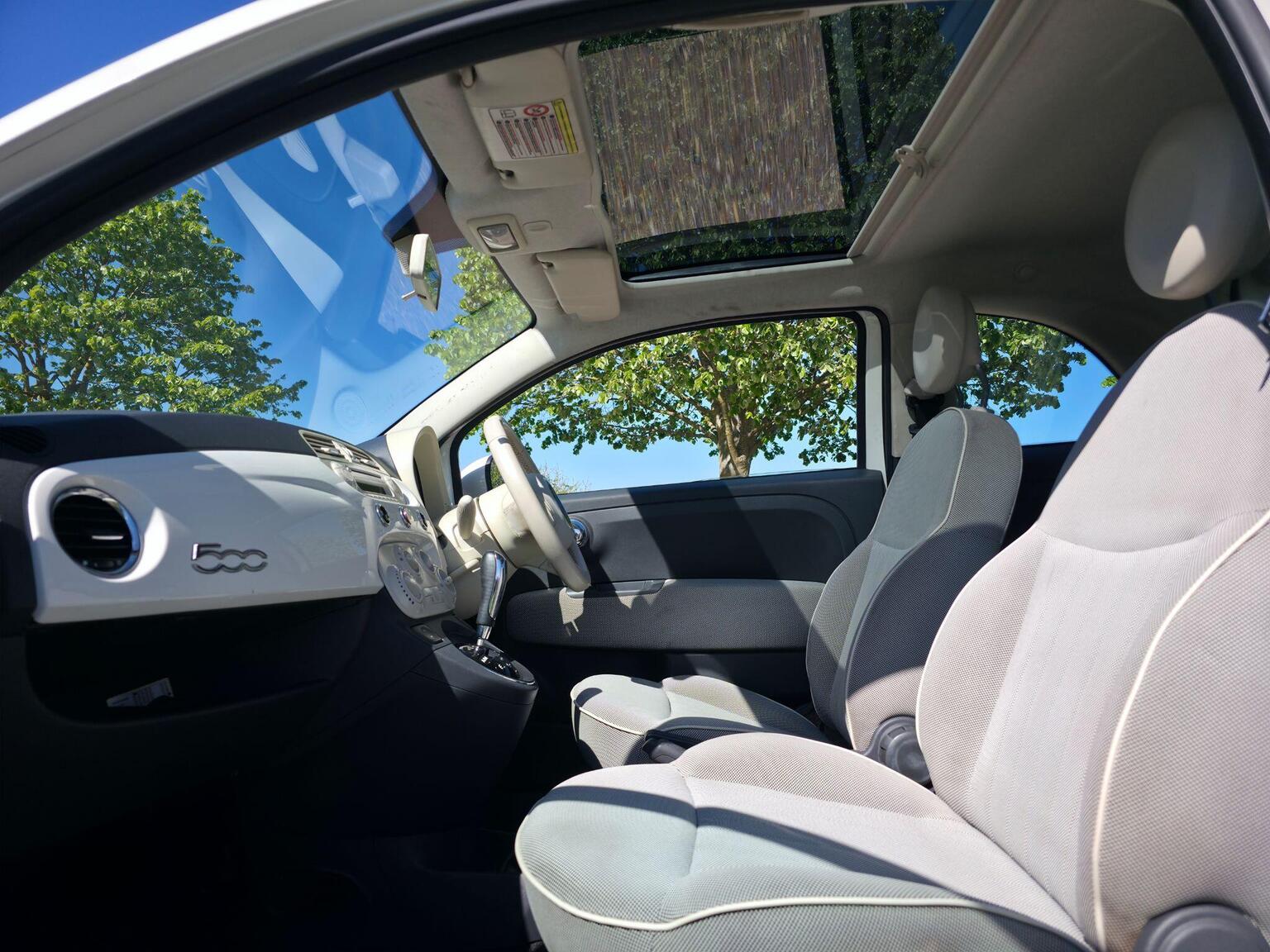 2012 Fiat 500 image 23