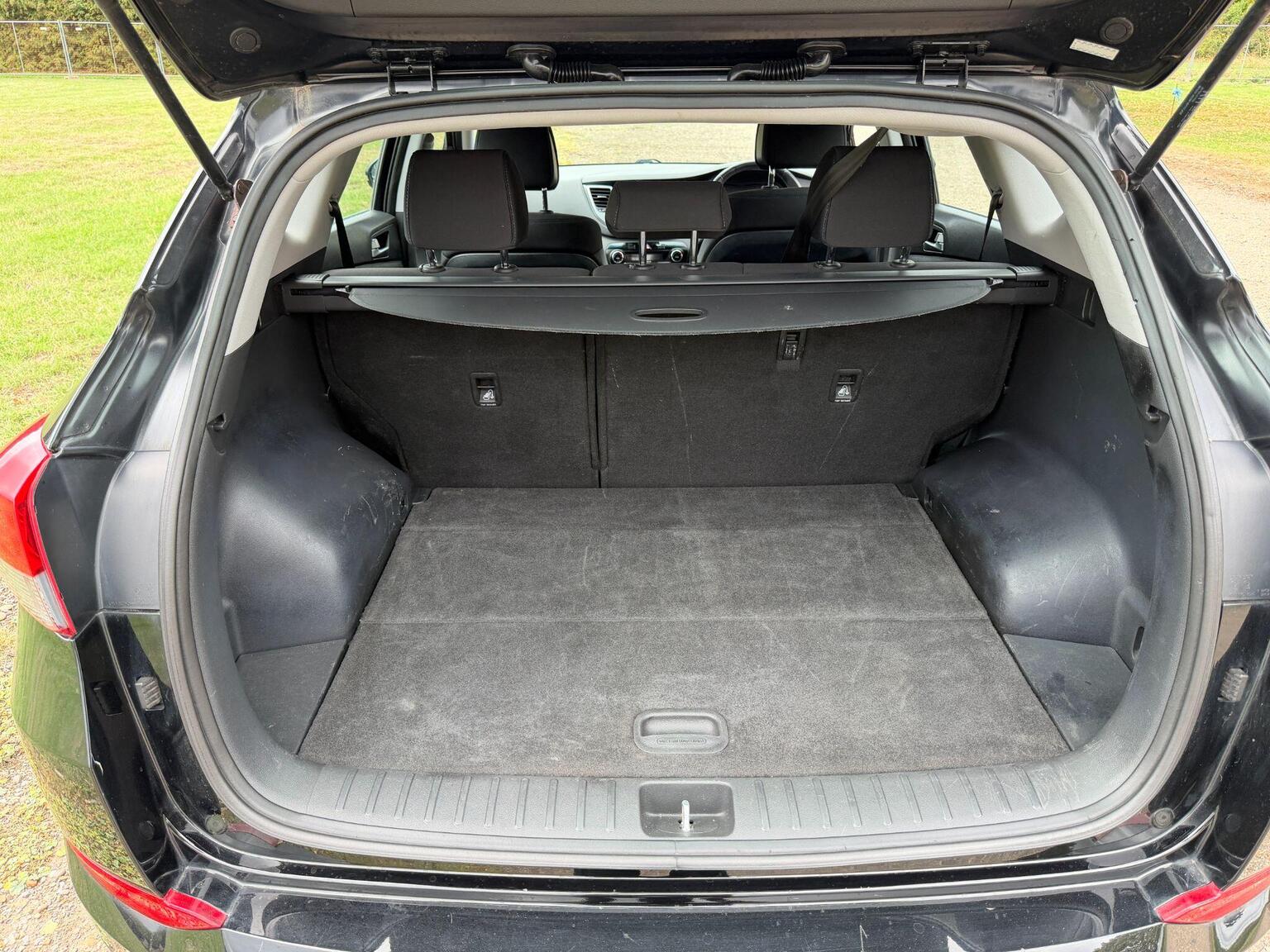 2017 Hyundai TUCSON image 50