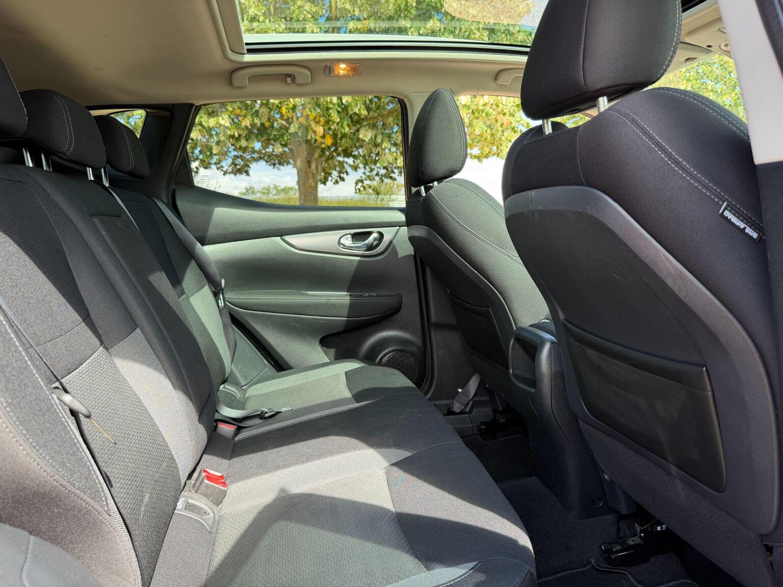 2018 Nissan Qashqai image 24