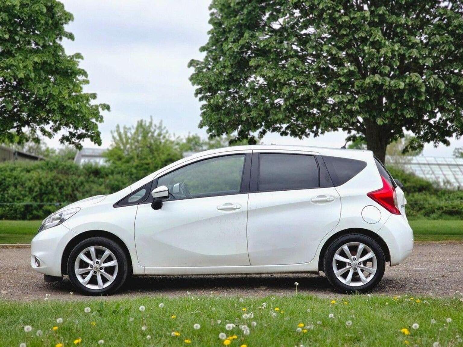 2016 Nissan Note image 13