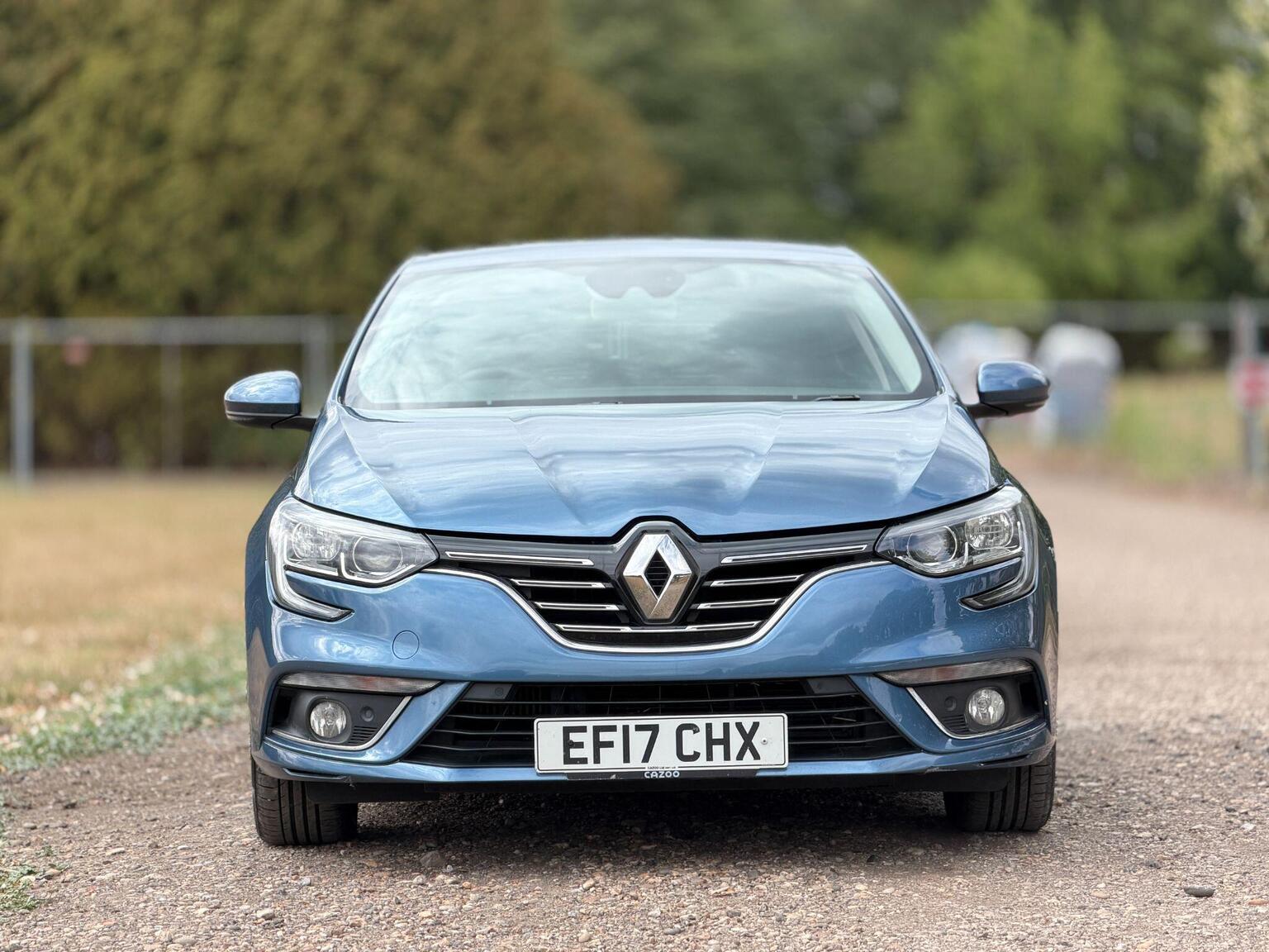 2017 Renault Megane image 18