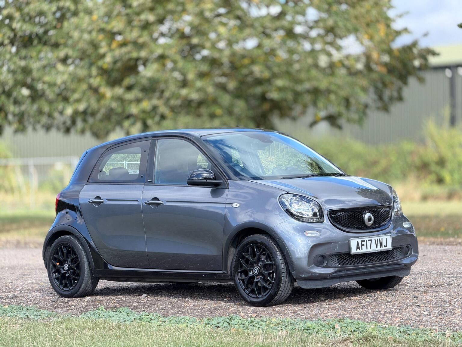 2017 Smart forfour image 2